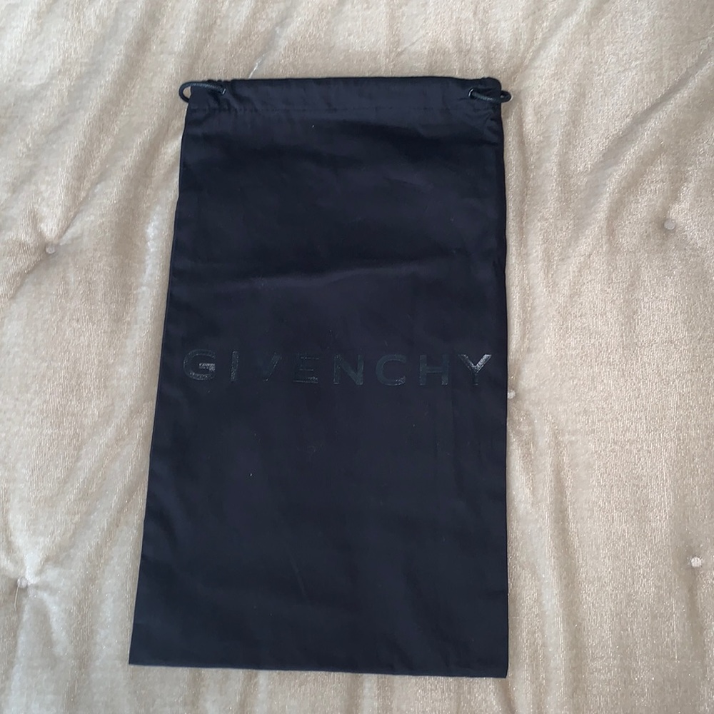 Givenchy M Authentic Dust Bags Pair